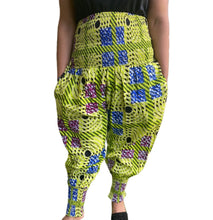 Load image into Gallery viewer, “A POP of Fuchsia” 🟣 Harem pants w/ pockets and head wrap
